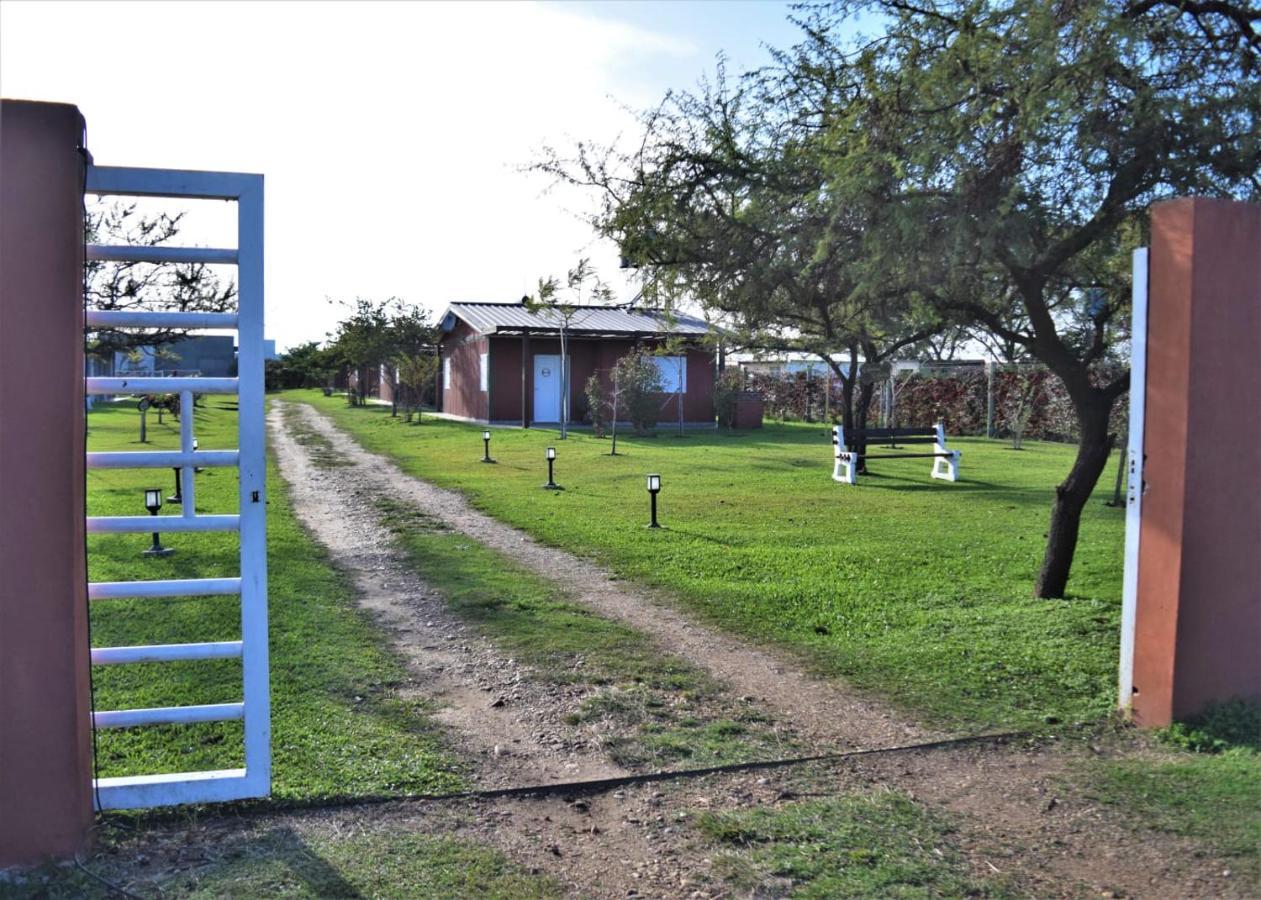 Cabanas Ceferino Federacion Bagian luar foto